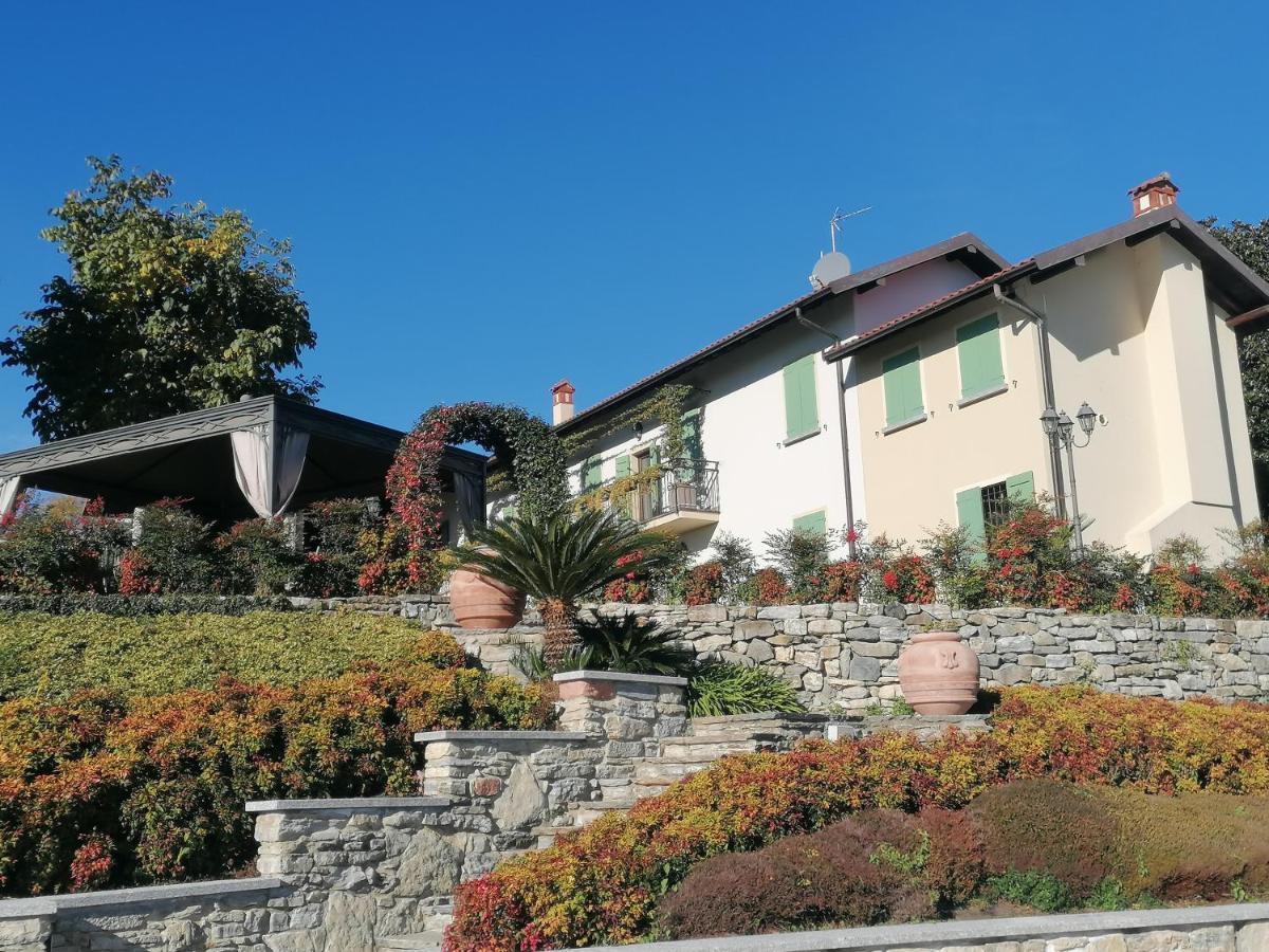 Casale Raffaello B&B Como Albese Con Cassano Exteriör bild
