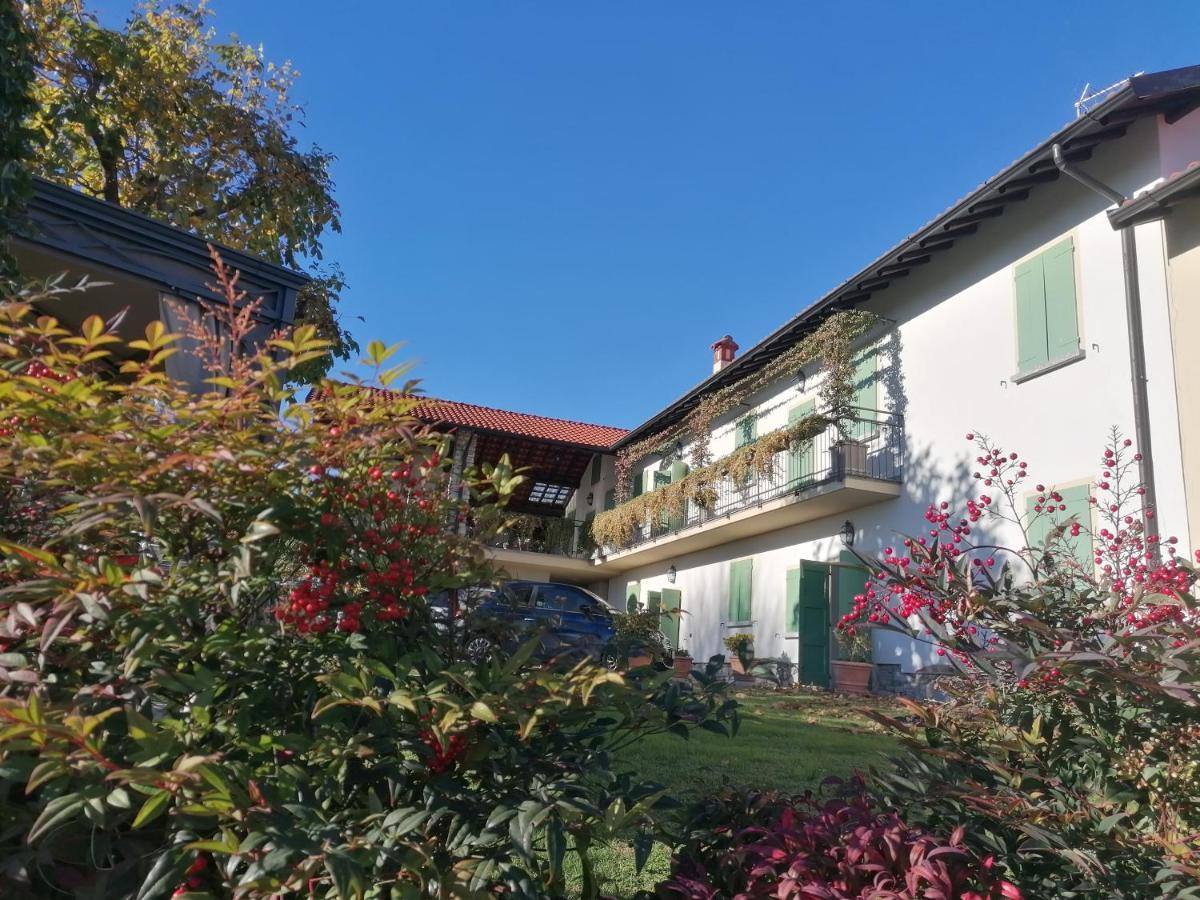 Casale Raffaello B&B Como Albese Con Cassano Exteriör bild