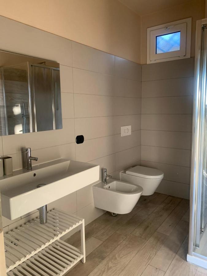 Casale Raffaello B&B Como Albese Con Cassano Exteriör bild
