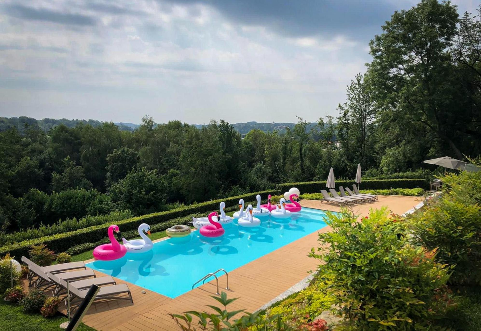 Casale Raffaello B&B Como Albese Con Cassano Exteriör bild