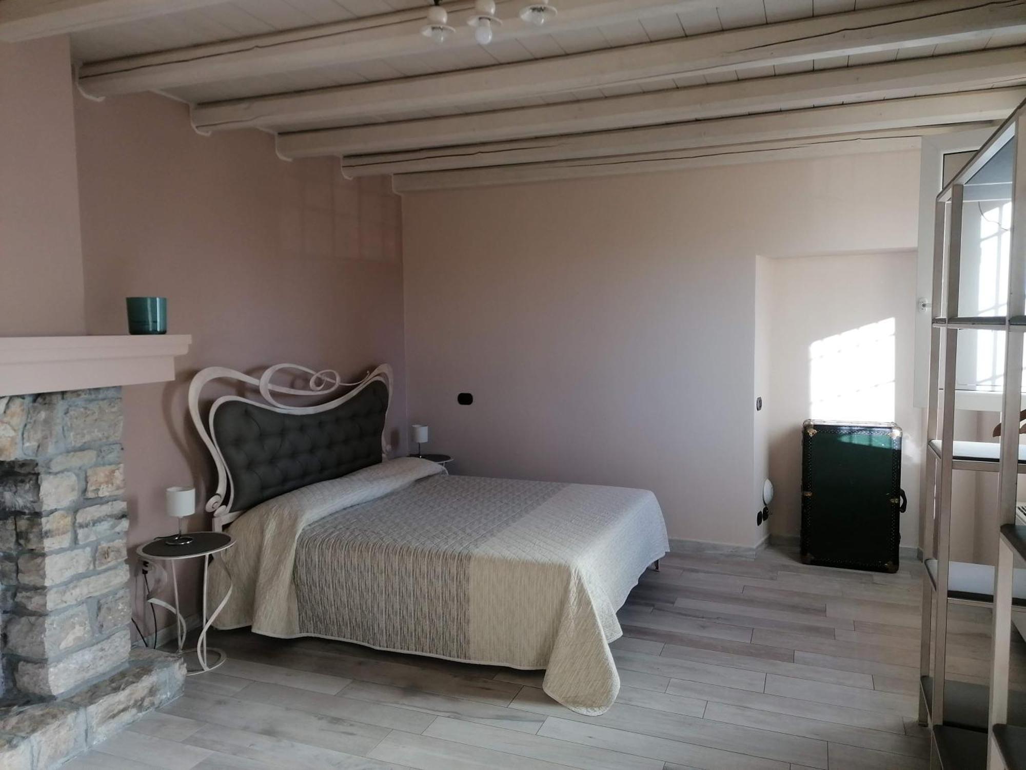 Casale Raffaello B&B Como Albese Con Cassano Exteriör bild